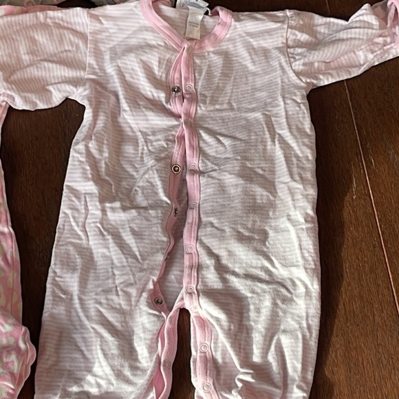 Girls Onsies Size 0-3 months - Picture 3 of 14